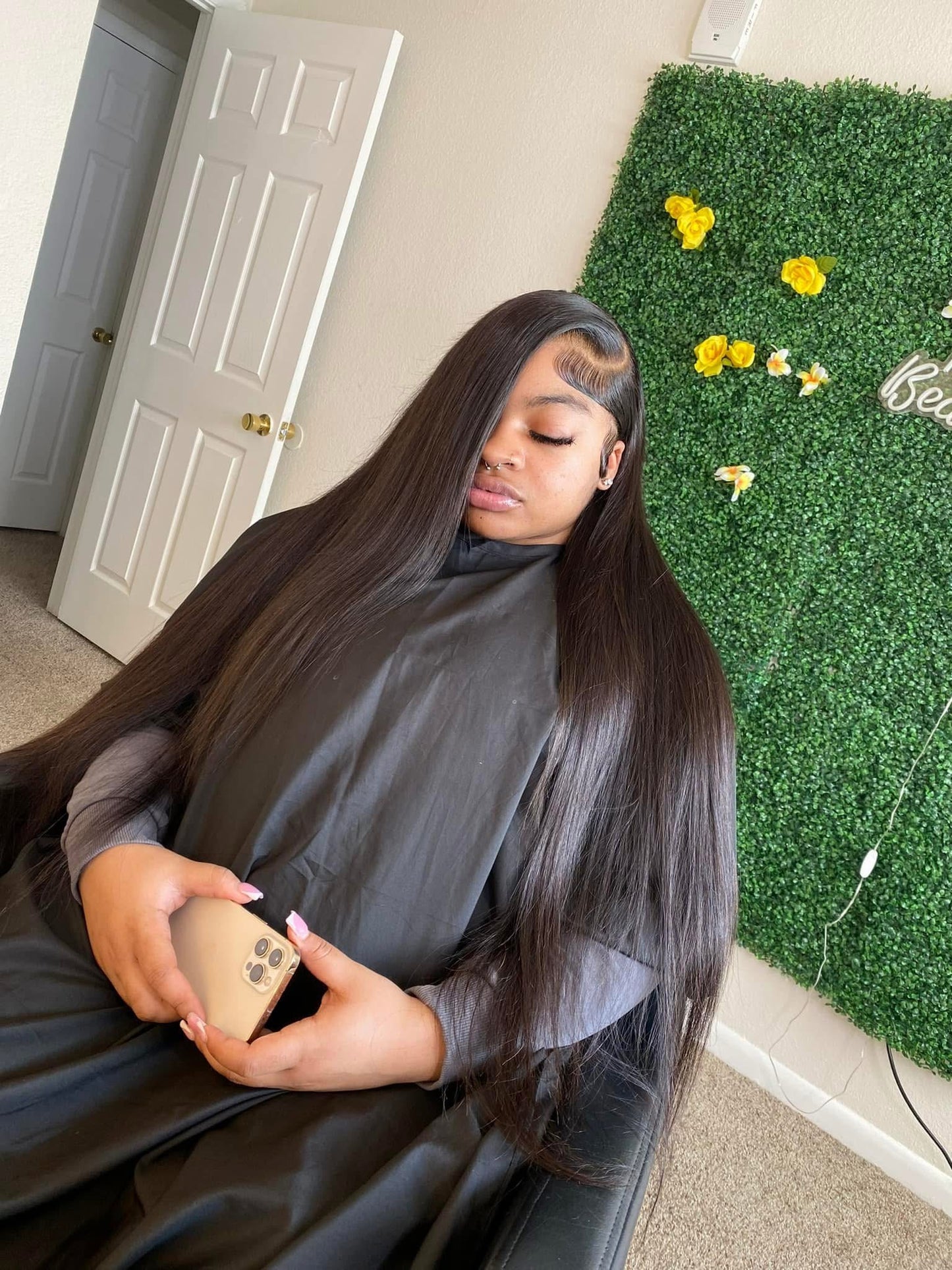 Transparent Frontal Wigs